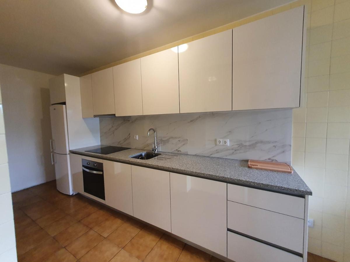 T3 Com Terraço A 500m Da De Ofir Appartement